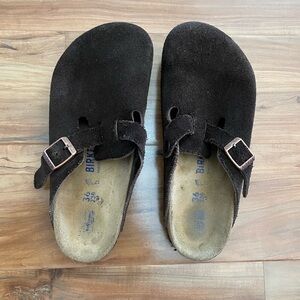 Birkenstocks, EU size 36, “regular fit” width, normal wear on heals- see photo